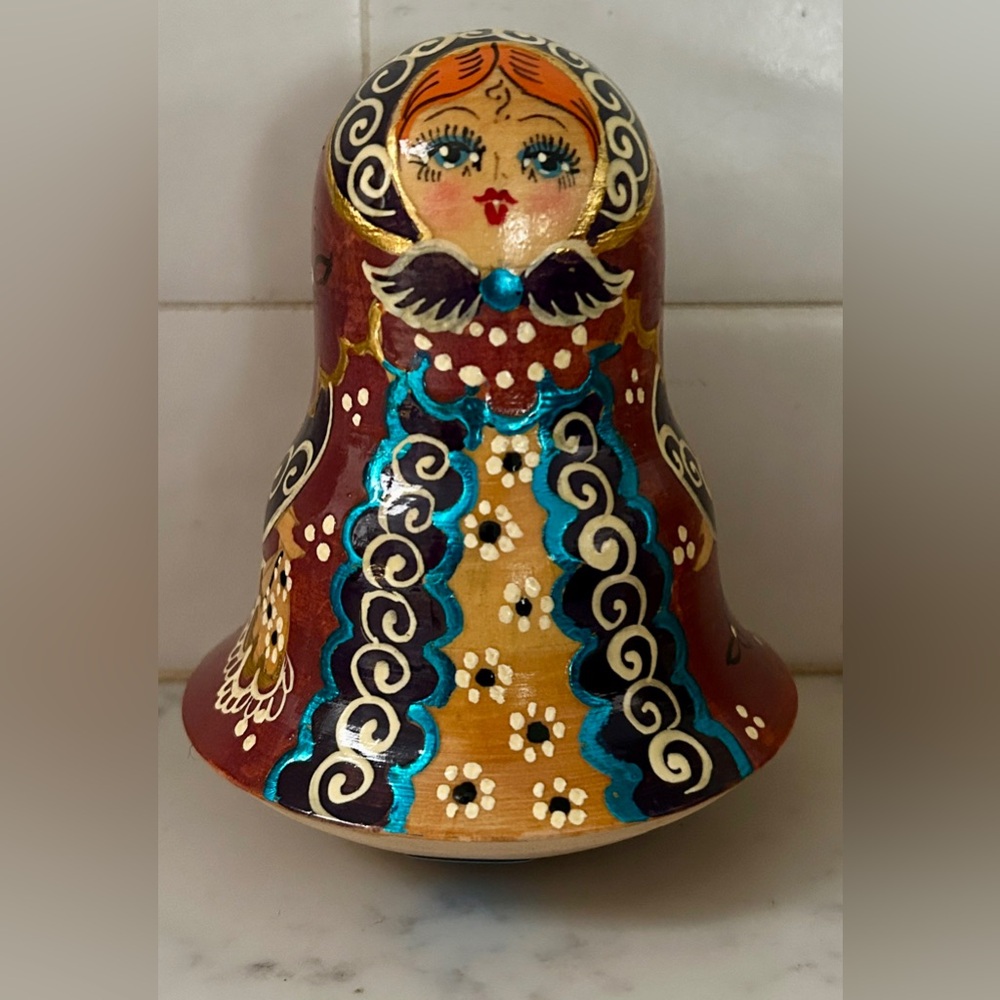 Russian Doll Hand-Painted Wooden Baby Kids Musical Toy Babushka Matryoshka 5”